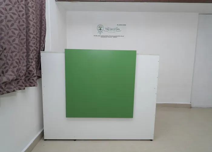 Dreamcatcher Stay Inn Serviced Apartment